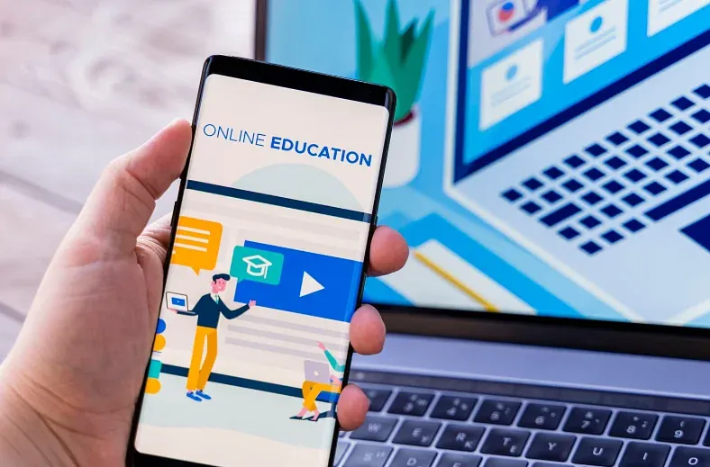 7 Simple Ways to Keep Online Learners Motivated from Start to Finish