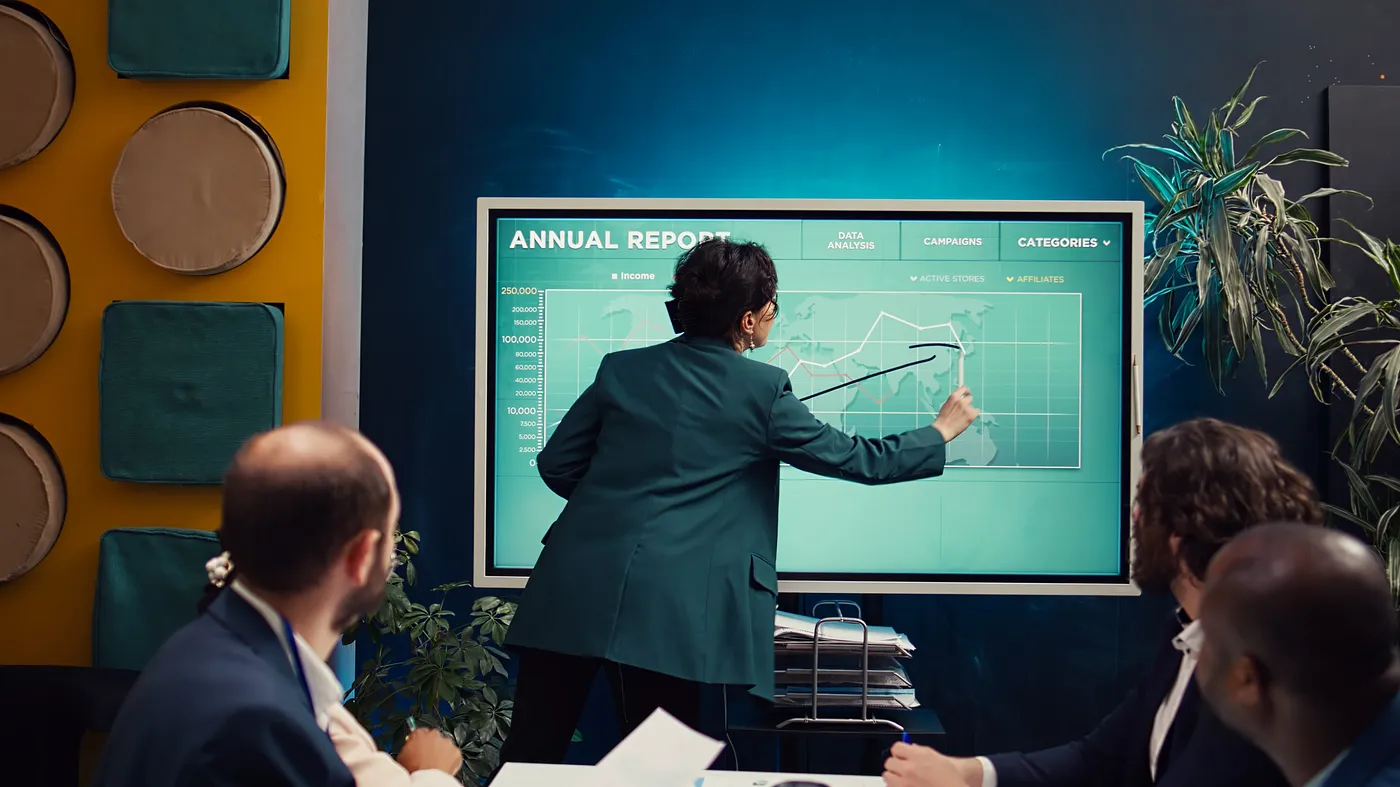Why Traditional Presentations Are Dying (and How VoxDeck Reinvents Them)