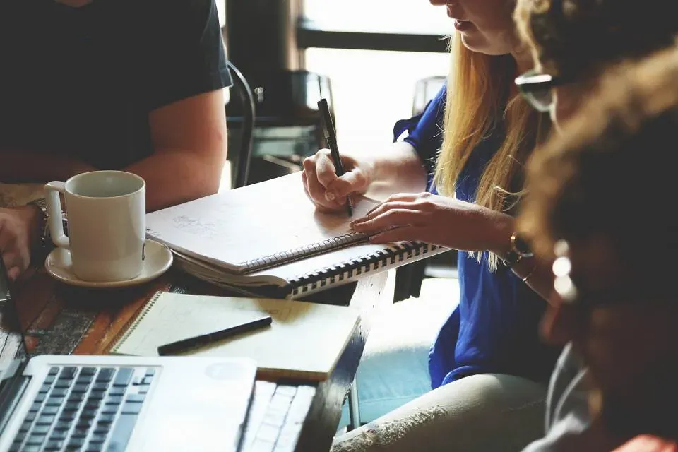 The best AI tool for HR teams in 2026, by HR job